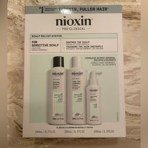 Nioxin Pro Clinical Scalp Relief Shampoo - White